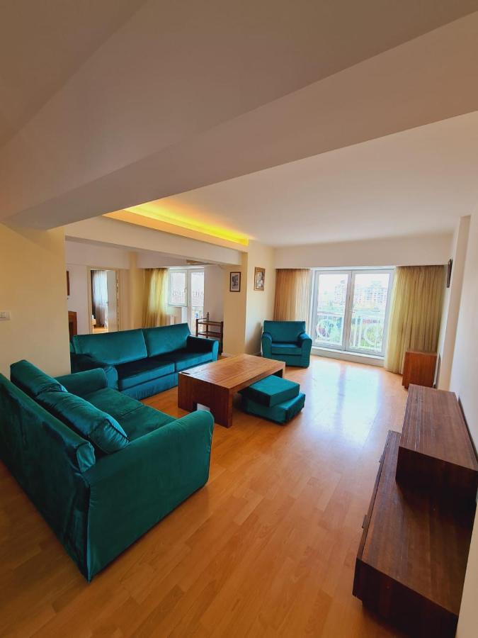 Old Town Apartment With Panoramic View Bukarest Exterior foto