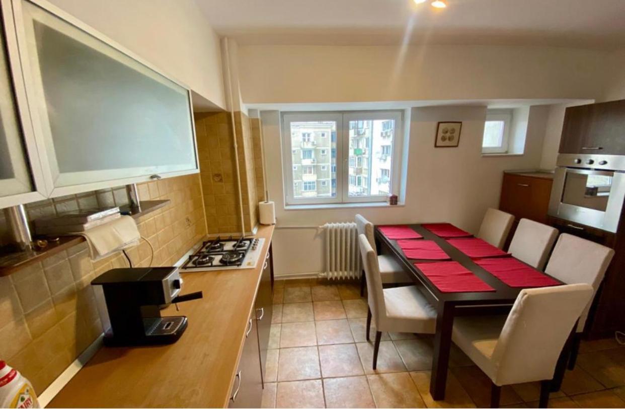 Old Town Apartment With Panoramic View Bukarest Exterior foto